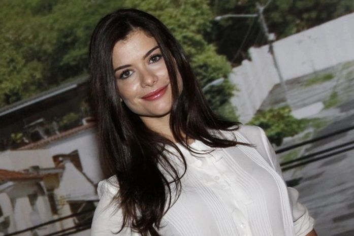 Alinne Moraes: 'Fazia 11 anos que não andava de metrô. Foi nostálgico'