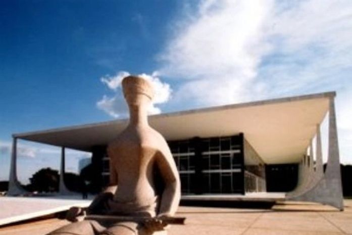 Associação quer anular decisão que reconheceu união estável entre gays