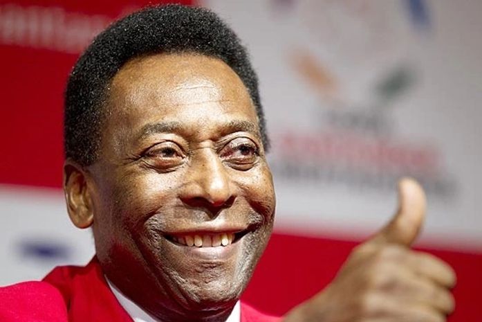 Pelé diz que pediu para Neymar parar de simular