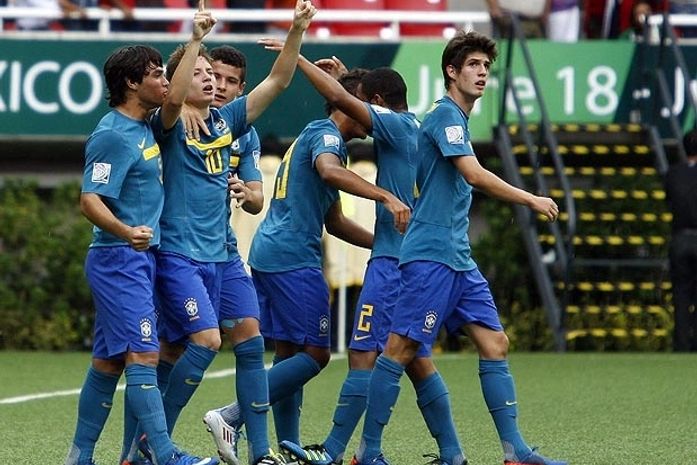 Brasil vence Austrália e garante vaga na fase final do mundial sub-17