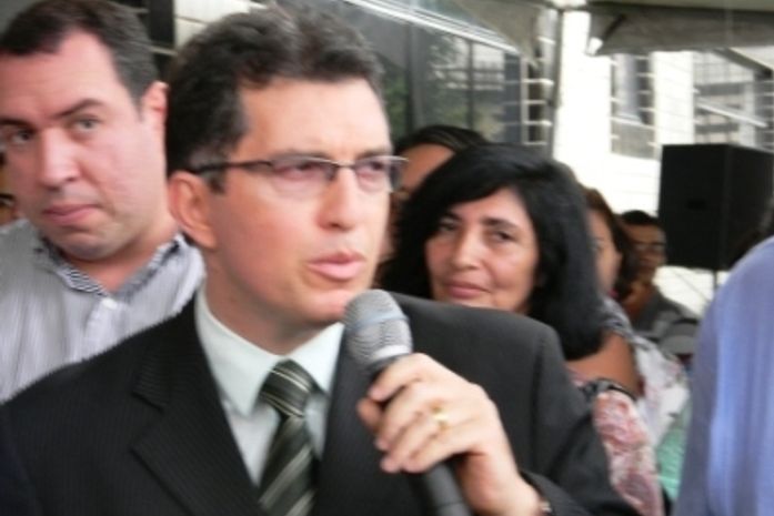 Prefeitura firma parceria com Iofal e reabre hospital em União