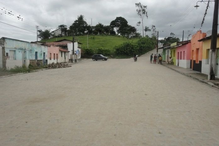 Reconstrução: Paulo Jacinto recebe obras concluídas