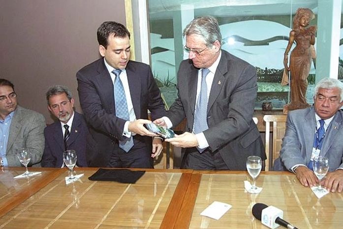 Pedro Miranda(Itacaré Paterns) e o governador Teotonio Vilela