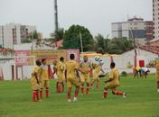 CRB treina no Rei Pelé e se aproxima de acertar contratações