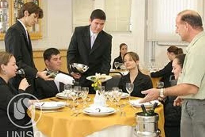 Hotelaria:carreira exige dedicação e vontade de servir e agradar.