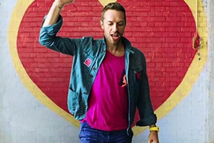 Coldplay lança primeiro clipe de novo álbum de inéditas