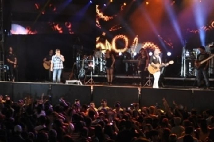 Primeira noite do "Praia e Forró, aqui é melhor" em Coruripe foi um sucesso!