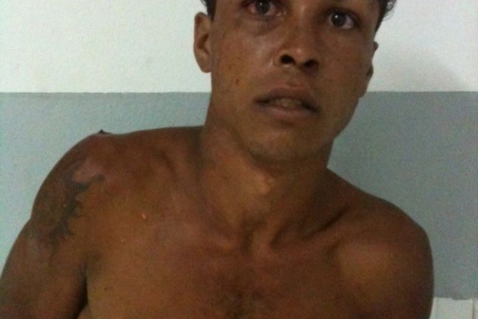 Policiais do 11º BPM impedem jovem de matar a mãe com golpes de faca