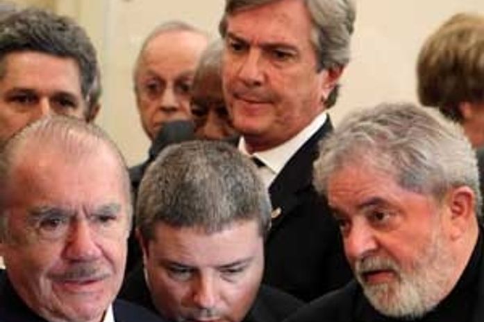 Enterro reuniu diversos políticos