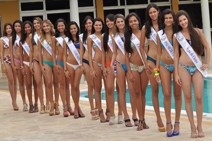 Candidatas ao “Miss Mundo Alagoas 2011” movimentam a cidade de Arapiraca