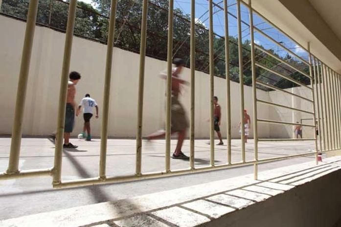 Aumenta número de menores que cumprem medidas educativas