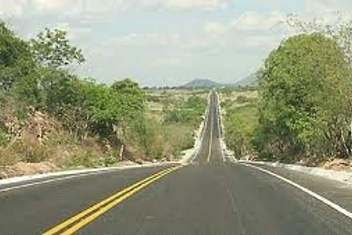Governo de Alagoas entrega obras de recuperação da rodovia AL-220