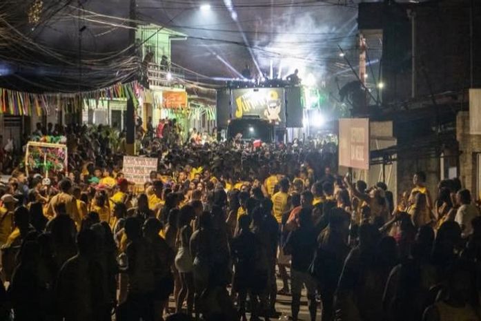 Bloco Jacaré promove um verdadeiro arrastão abrindo os festejos carnavalescos de São Luís do Quitunde 