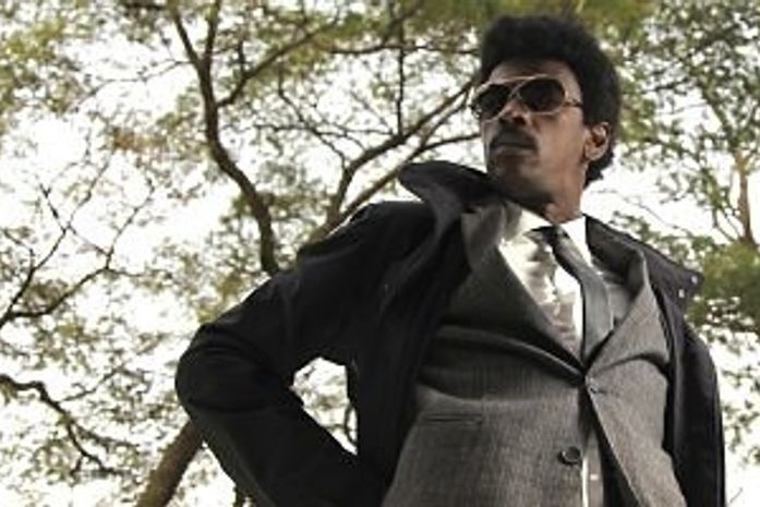 Seu Jorge mergulha no samba-funk com o disco 'Músicas para churrasco''