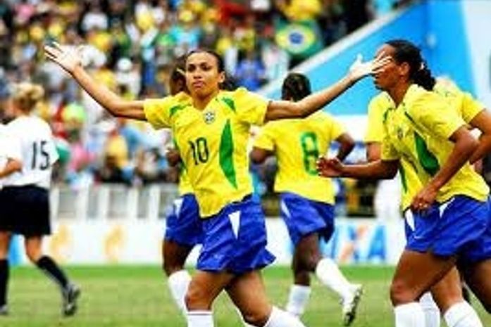 Segundo tempo salva a seleção feminina de futebol no Mundial