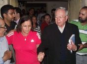 Sacerdotes recebem apoio de fiéis e Monsenhor  diz:“Estou muito bem”