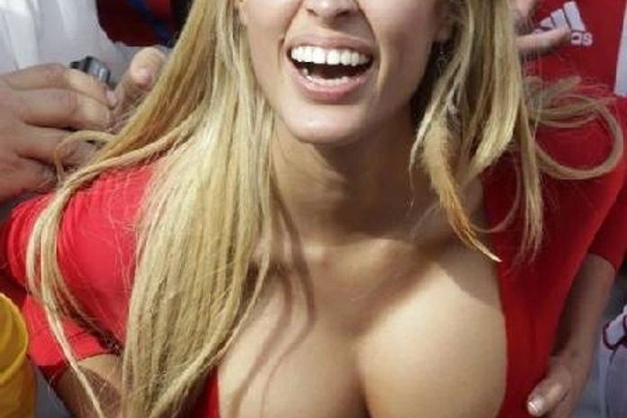 Paraguaia aparece como a nova Larissa Riquelme na versão loura