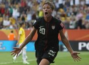 Brasil sofre gol nos acréscimos, perde nos pênaltis dos EUA e se despede da Copa