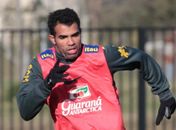 Volante Sandro tem lesão confirmada e é cortado da seleção brasileira