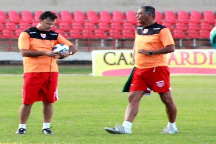 CRB faz coletivo e atacante desfalca o time na estreia da Série C