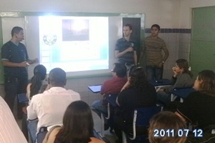 Professores de Boca da Mata começam a receber método tecnológico de ensino