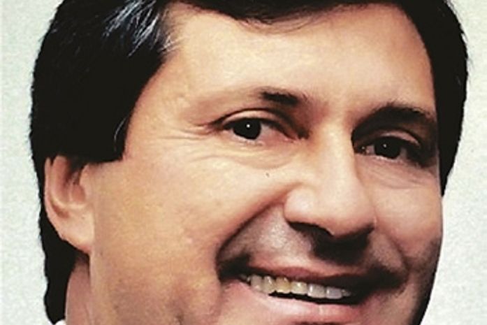 Daves Soares,  eleito.
