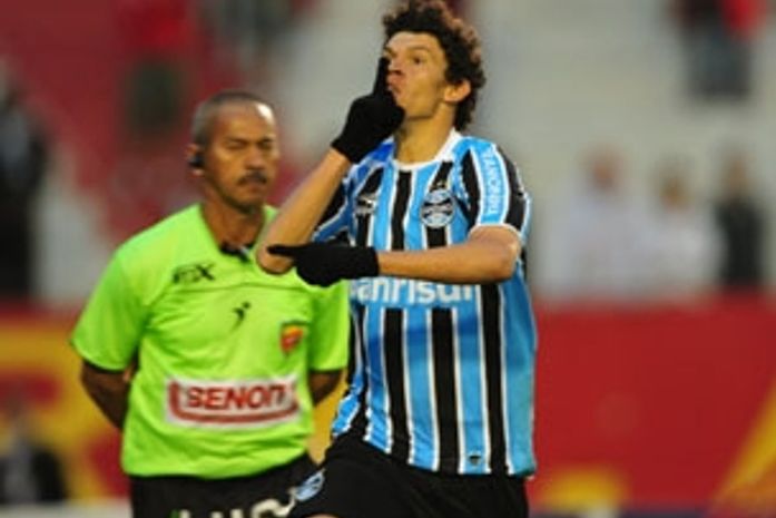 Renato Gaúcho indica Junior Viçosa para o Atlético-PR