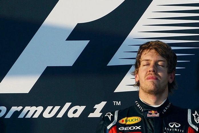 Vettel vence na Coreia, e Red Bull fatura 2º título no ano