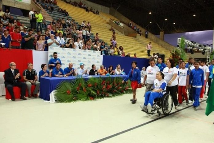 Escolas celebram espírito olímpico na abertura dos jogos estudantis