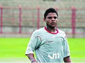 CRB anuncia contratação do atacante Paraíba