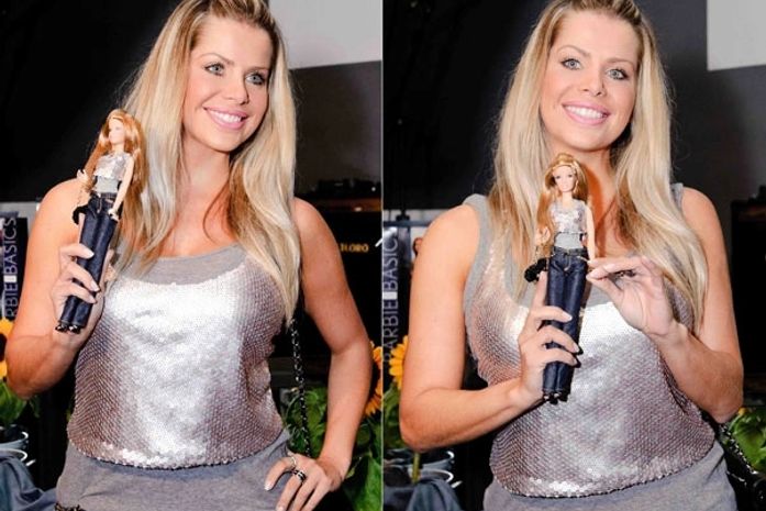 Karina Bacchi pode viver prof. Helena em 'Carrossel'