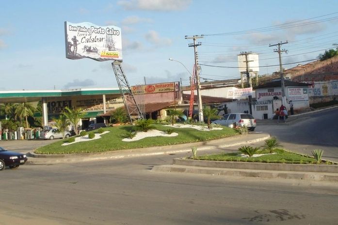 Ex-prefeito é investigado por suposta doação irregular de terreno
