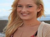 Aluna sai da escola sem permissão, fica com medo de ser punida e sofre ataque cardíaco