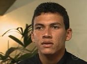 Goleiro Gustavo disse estar arrependido