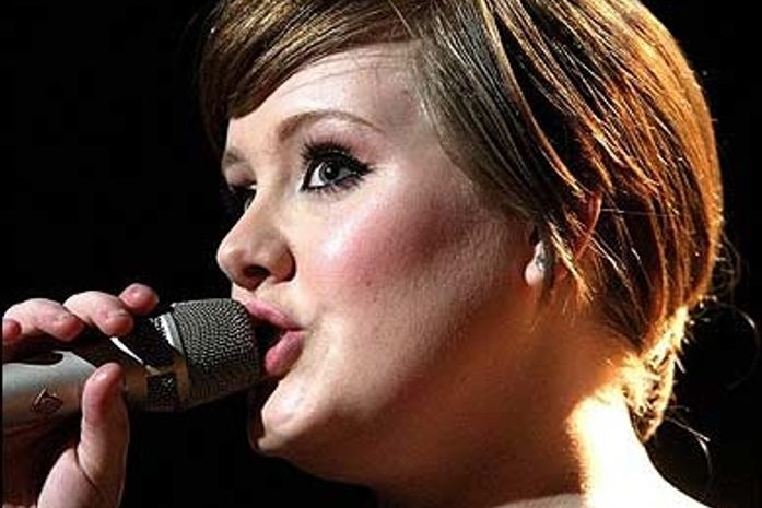 Disco de Adele é o mais vendido do século no Reino Unido