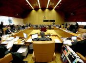 Maioria do STF vota pelo fim das doações de pessoas jurídicas às campanhas