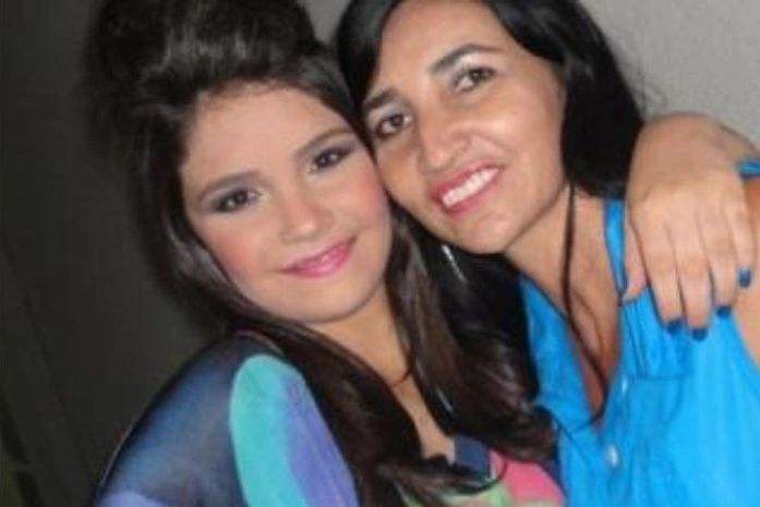 Kerolly Oliveira Pimentel e Claudenice Oliveira Pimentel
