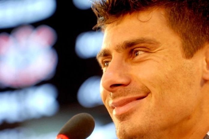 Alex, meia do Corinthians.