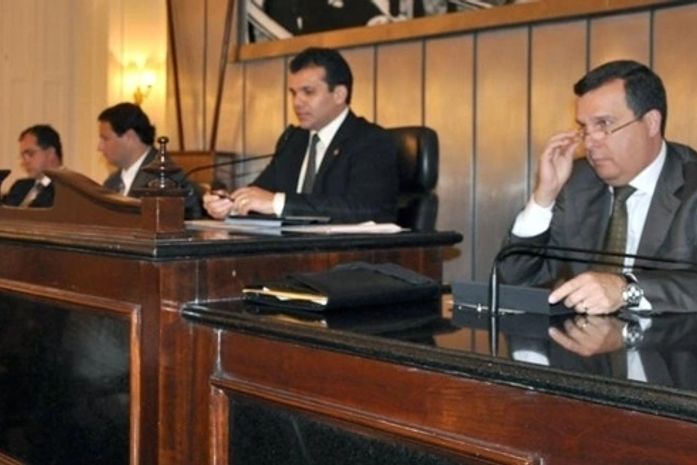 Deputados solicitam audiência com presidente da Anatel