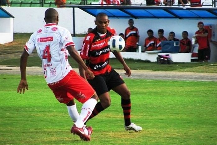 Guarany de Sobral goleia América de Natal e passa CRB no grupo C