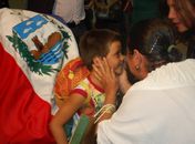 Quase dois anos após "festa", garoto Serginho vive apenas com apoio do PETI