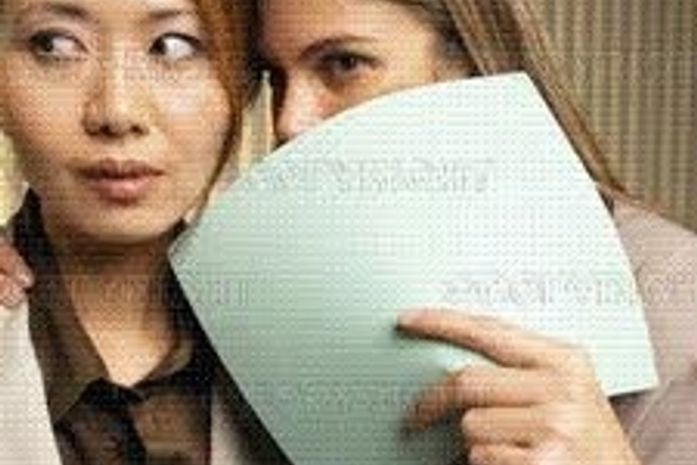 Não faça do Deboche e da Fofoca a sua especialidade, sua razão de ser.