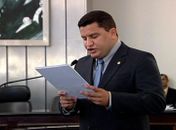 Marquinhos Madeira cobra preenchimento de vagas de defensores públicos em Alagoas