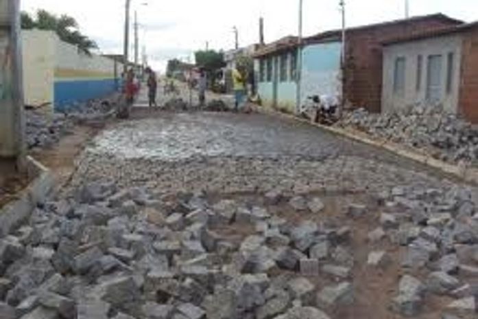 Secretaria de Infraestrutura inicia retomada de obras.