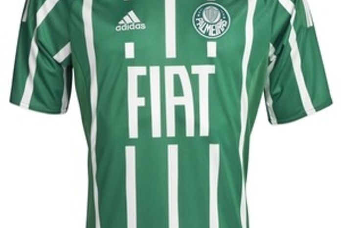 Palmeiras lança nova camisa inspirada na melhor época do clube