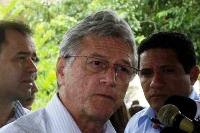 Governador Teotonio Vilela Filho (PSDB)