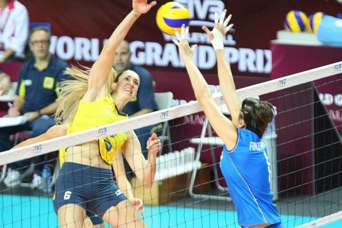 Arrasador, Brasil passa pela Itália e inicia voando fase final do Grand Prix