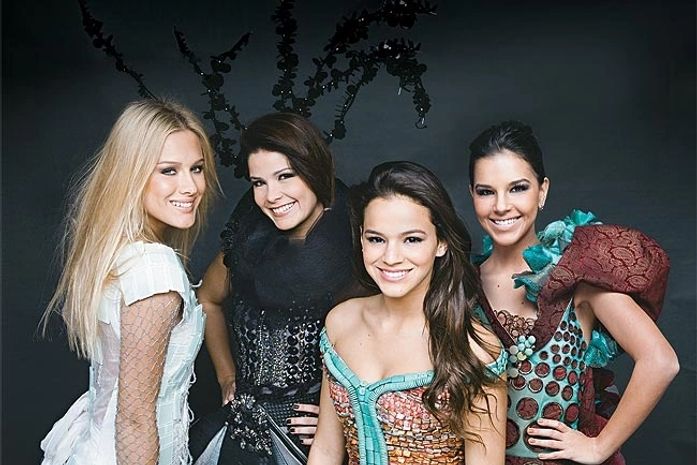 Belas da TV arrasam nas criações de estilista revelada por Xuxa