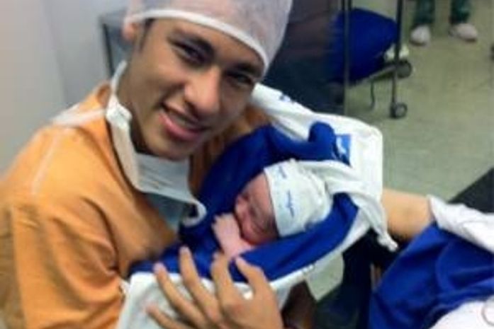 Filho de Neymar nasce em hospital de São Paulo