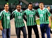 Eliminado, Palmeiras faz 97 anos e flerta com temporada em jejum